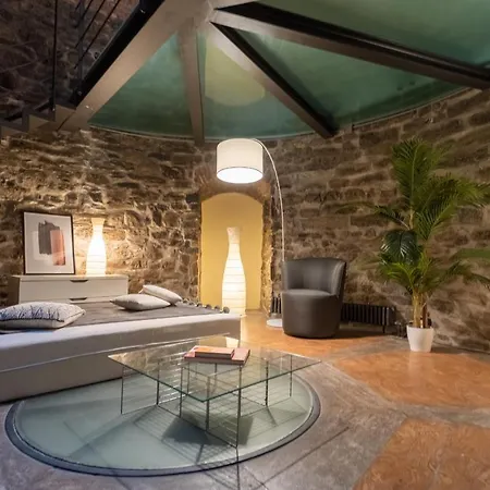 Ice Queen Chamber By Rent