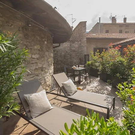 Ice Queen Chamber By Rent *