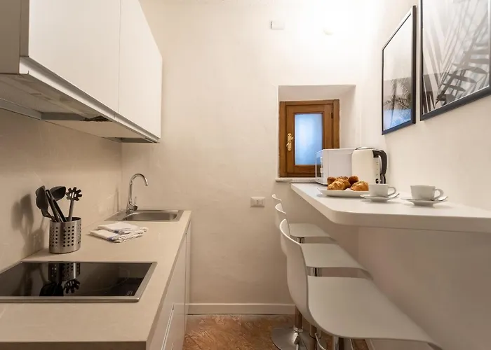 Ice Queen Chamber By Rent