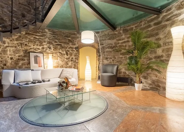 Ice Queen Chamber By Rent * Como