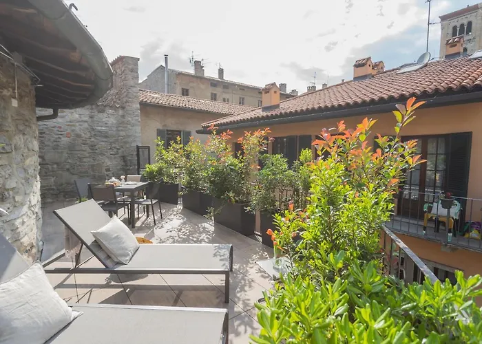 Ice Queen Chamber By Rent *