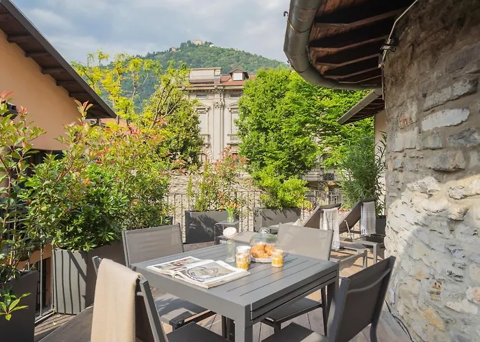 Apartamento Ice Queen Chamber By Rent Como