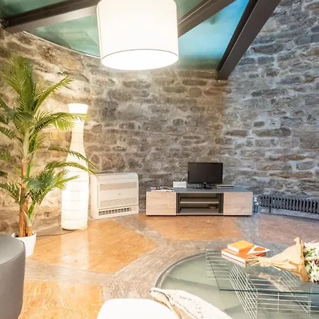 Ice Queen Chamber By Rent Apartment Como