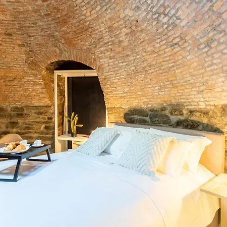 Ice Queen Chamber By Rent Apartment Como