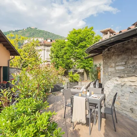 Apartament Ice Queen Chamber By Rent Como